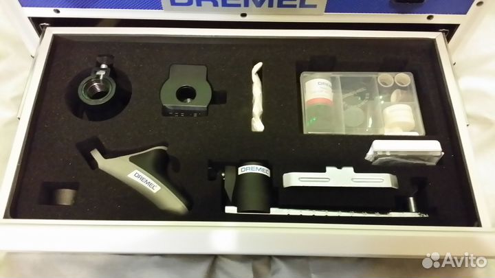 Многофункциональный инструмент Dremel 8240-5/65