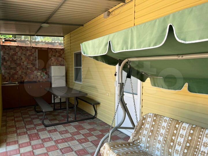 Дом 100 м² на участке 5 сот.