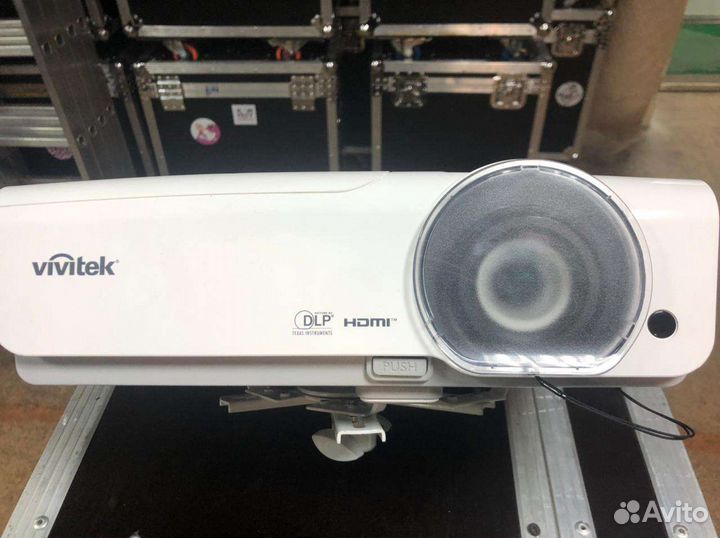 Проектор Vivitek DX 977-WT