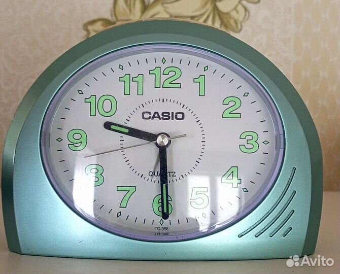 Часы будильник casio