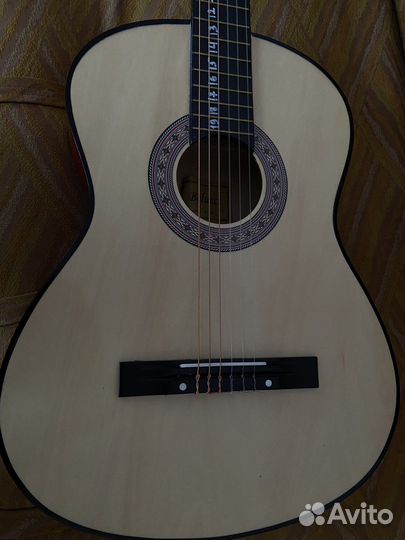Гитара классическая