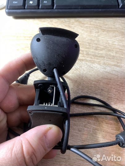Веб-камера с встроенным микрофоном