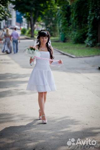 Продам платье