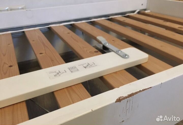 Детская кровать икеа с бортиками и матрасом