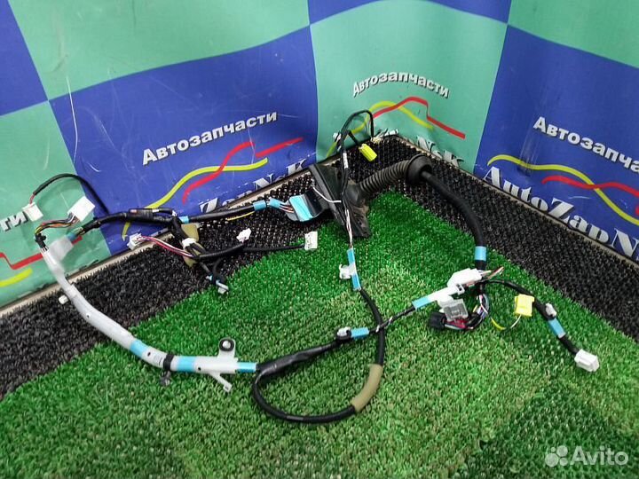 Проводка двери передней левой Toyota Land Cruiser