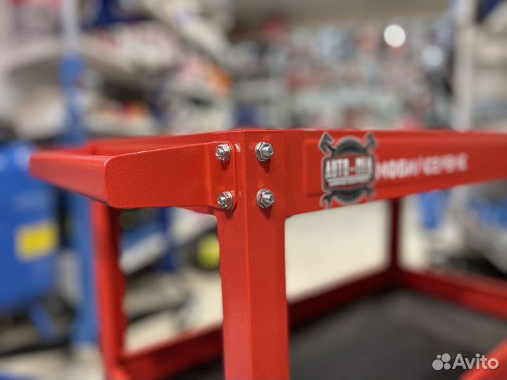 Тележка инструментальная