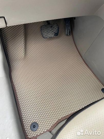 Автомобильные коврики