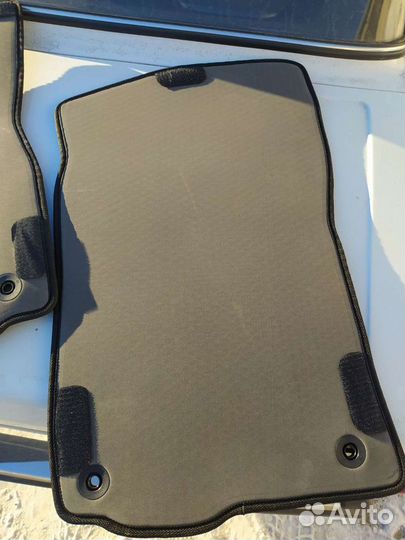 Эва Коврики для Шкоды