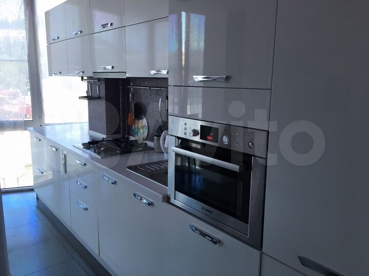 2-к. квартира, 55 м², 4/6 эт.