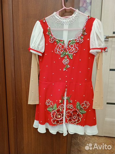 Продаётся красивое платье по фигурному катанию