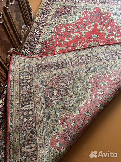 Ковер шерстяной 2.96 *1.96