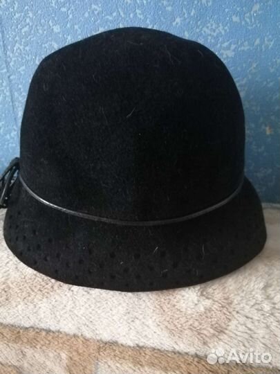 Головные уборы женские