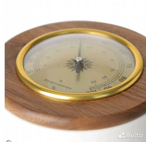 Керамическая банка для хранения табака