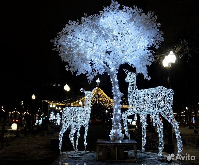 Уличная новогодняя фигура Олень