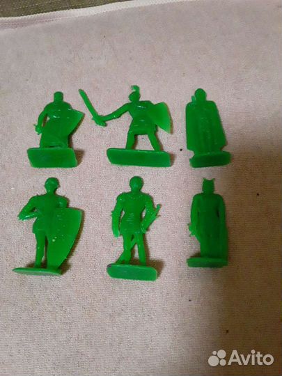 Игрушки солдатики резина, пластик СССР