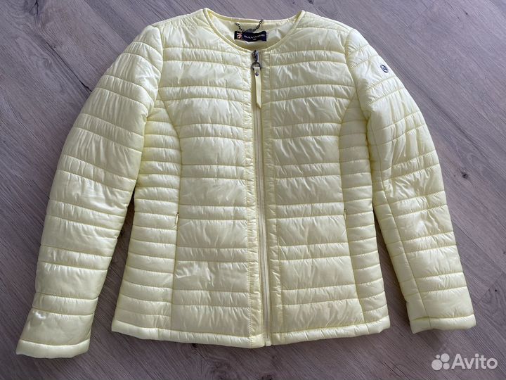 Куртка женская Savage XS (40)