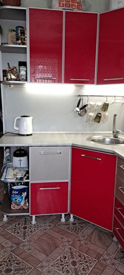3-к. квартира, 64 м², 1/2 эт.