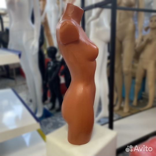 Манекен объемный женский с бедрами (т-411)