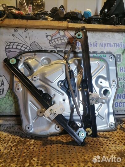 Стеклоподъемник электр. передний правый Nissan X-T