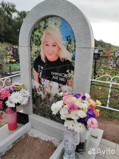 Памятники стекла с керамической печатью