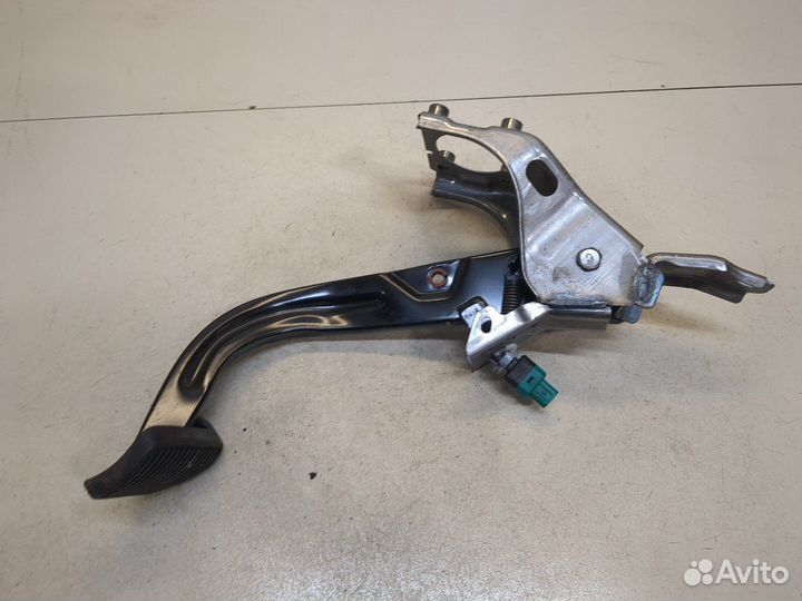 Педаль тормоза Hyundai Sonata 8 2019, 2020