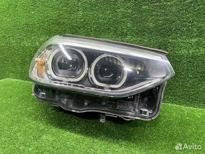 Светодиодная LED фара правая BMW X3 G01 X4 G02