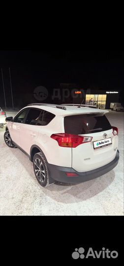 Toyota RAV4 2.0 CVT, 2015, 81 000 км