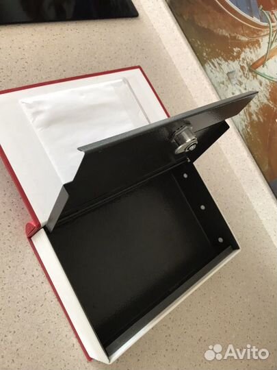 Сейф домашний