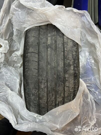 Yokohama E70B 215/55 R17