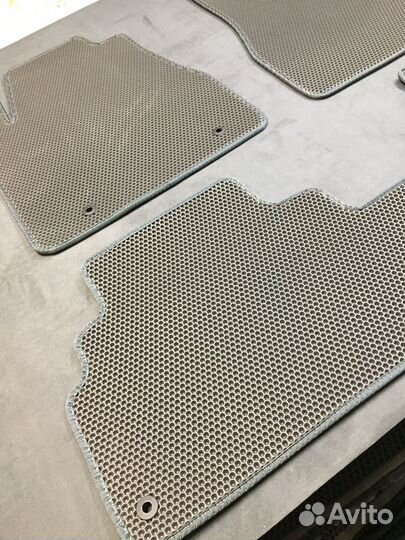 Автоковрики EVA для Lexus RX 2003-2009