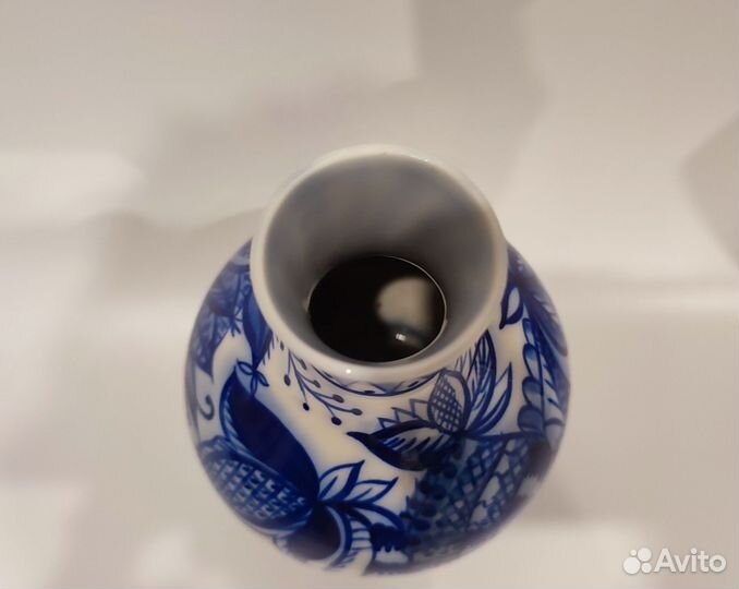 Ваза фарфоровая, Лфз, Городецкий, СССР, винтаж