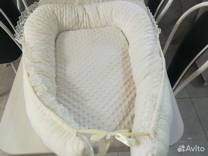 Кокон для новорожденных б/у