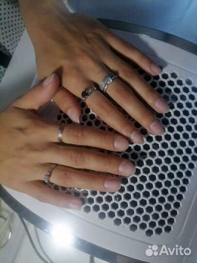 Начинающий мастер маникюра педикюра