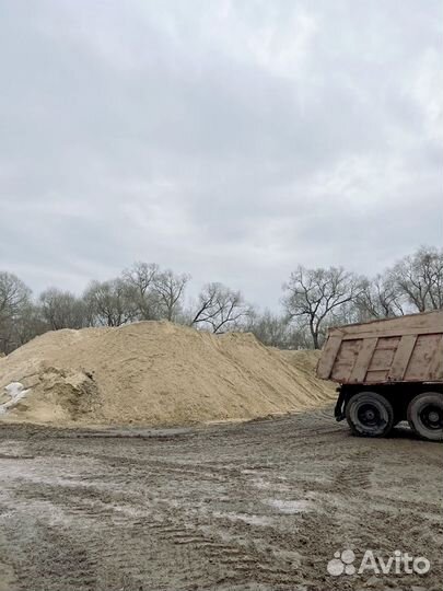 Песок карьерный в наличии