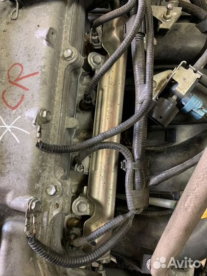 Топливная рампа с форсунками Toyota Rav4 A40 3ZR