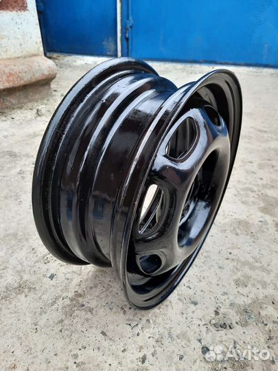 Колёсный диск r13