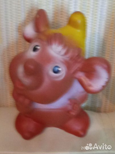 Игрушки редкие резиновые