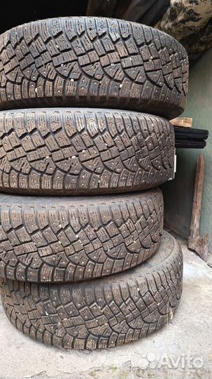 Continental IceContact 2 215/65 R17