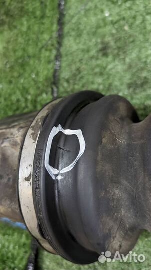 Привод передний левый Mitsubishi Grandis 2004