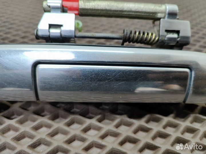 Ручка двери наружная правая Nissan Bluebird U14