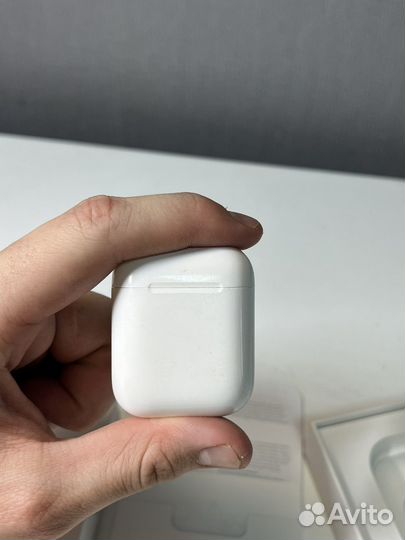 Airpods 2