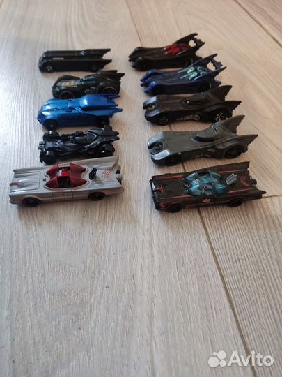 Hot wheels бэтмобили