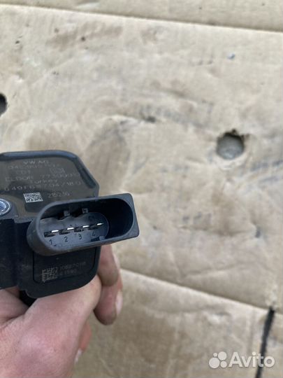 Катушка зажигания VAG 04E905110K Audi, VW