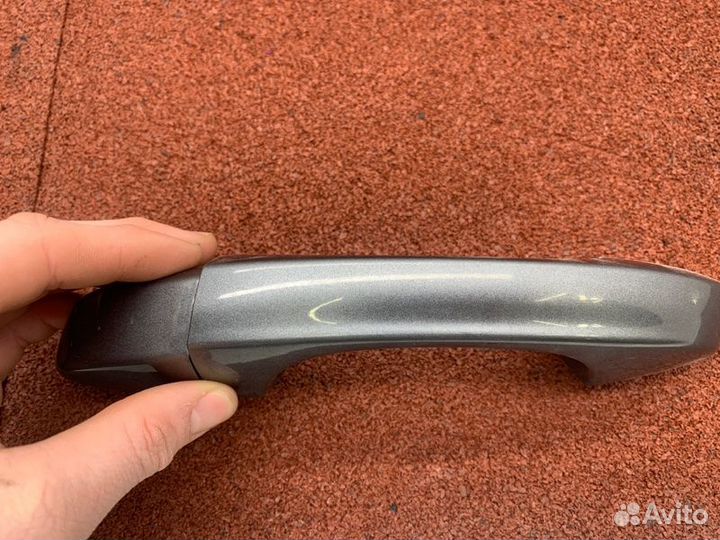 Ручка двери внешняя задняя левая Skoda Octavia A7