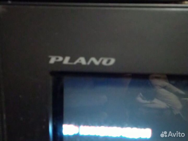 Телевизор Samsung Plano
