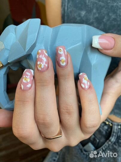 Модель на маникюр бесплатно