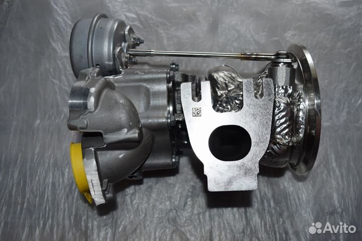 Новая турбина Audi A6 RS4 06M145703D