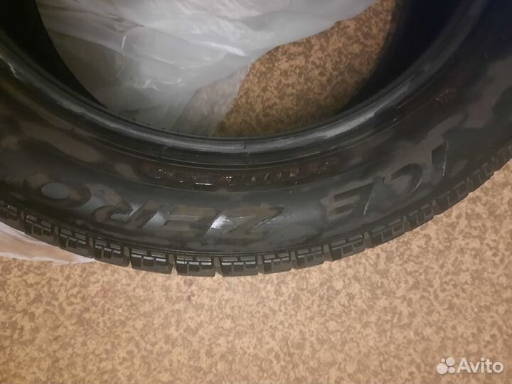 Pirelli Ice Zero FR 225/55 R18 102H