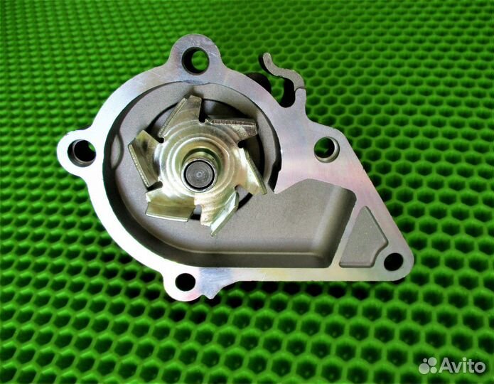 Насос водяной помпа Hyundai Accent