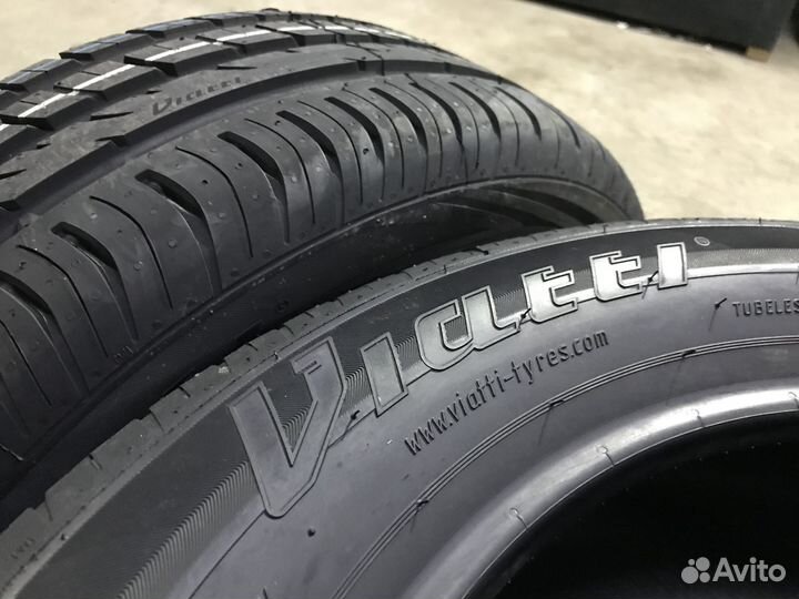 Viatti Strada Asimmetrico V-130 205/60 R16